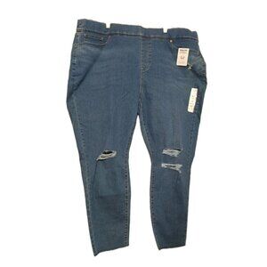 Signature by Levi Strauss Pull On Distressed Jeans Women's Size 28S NEW 39 X 28